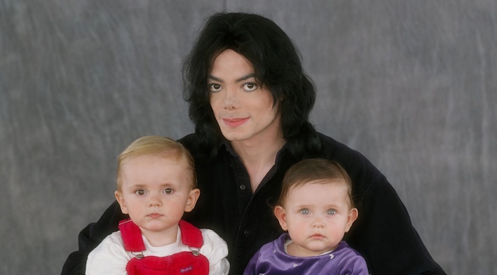 “Es peor que Jeffrey Epstein”: las nuevas acusaciones y la versión de su hija que reavivan el escándalo de Michael Jackson